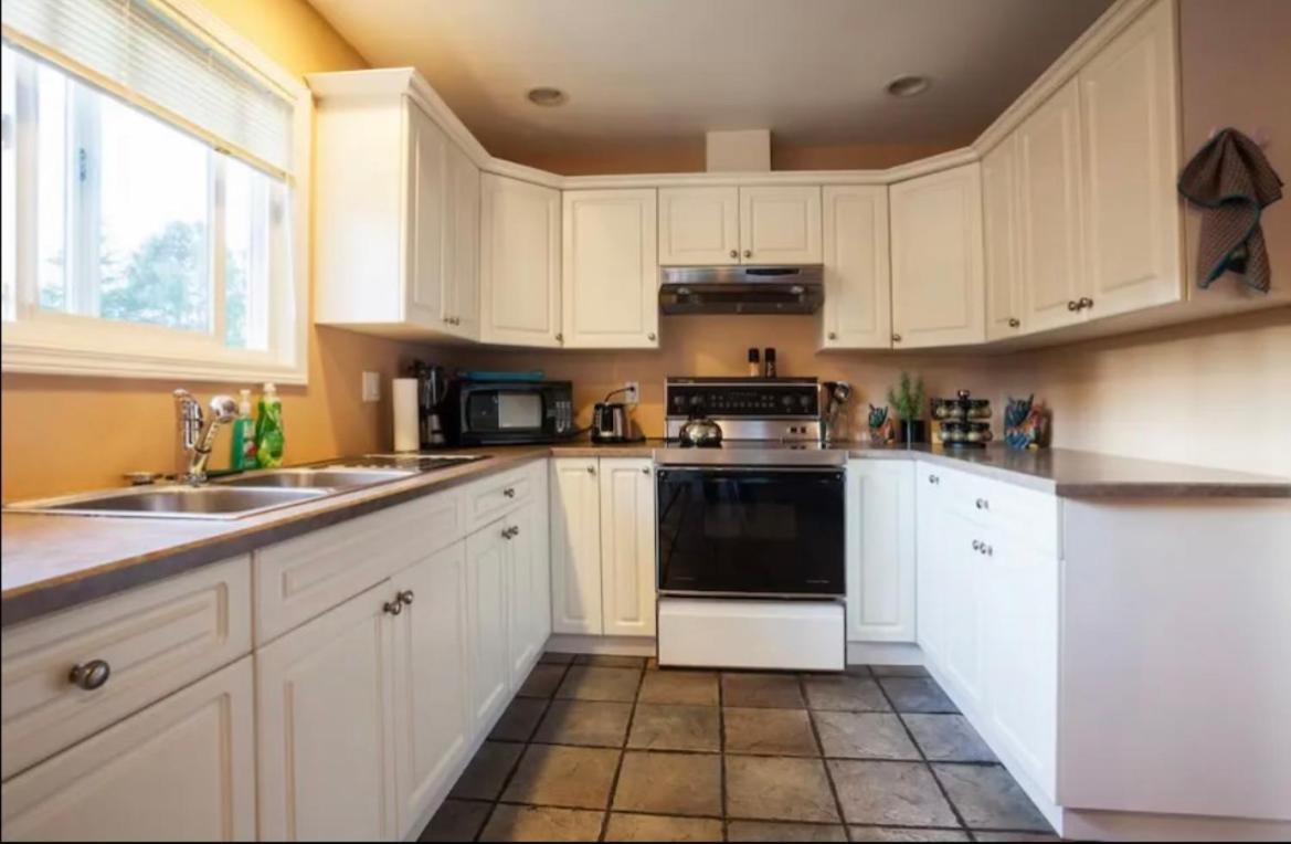 Spacious And Comfy ! Βίλα Βικτώρια Εξωτερικό φωτογραφία